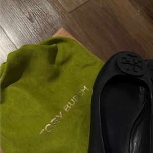 Tory Burch Black Flats with Green Dust Bag